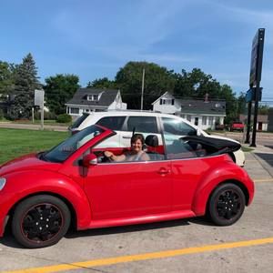 Meet your Posher, Deanna